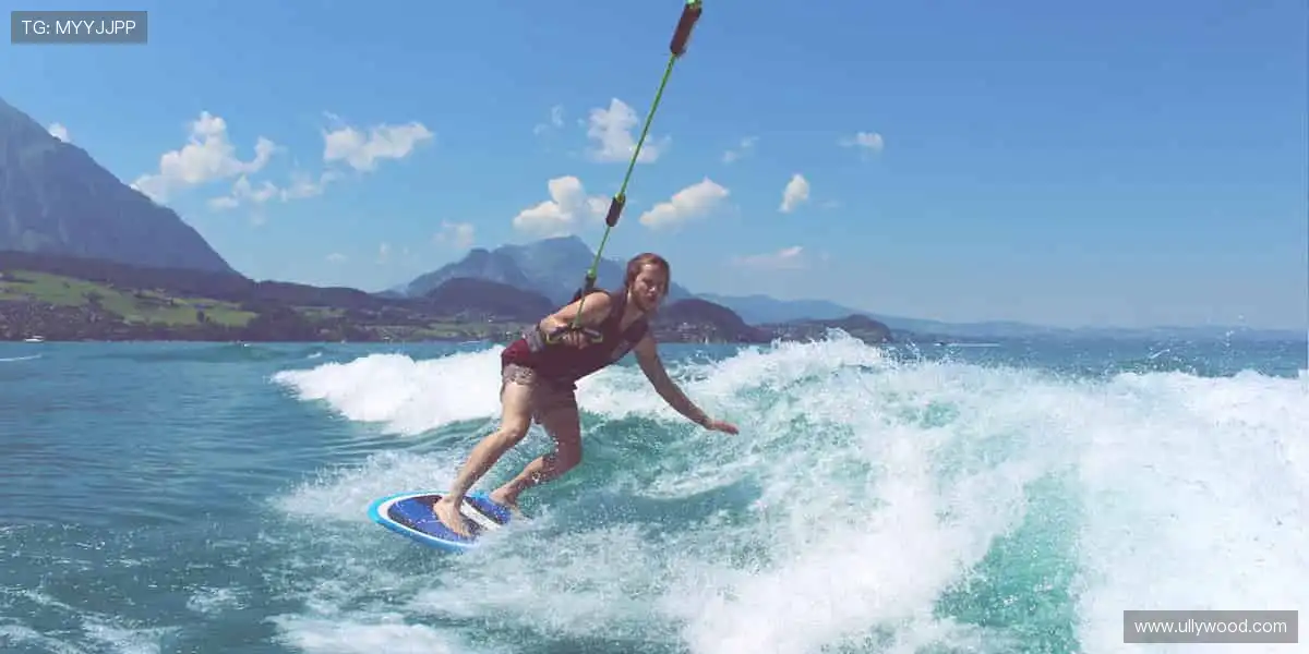 周边装备，让热爱触手可及！🎁